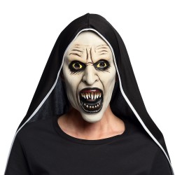 Masker Screaming Nun